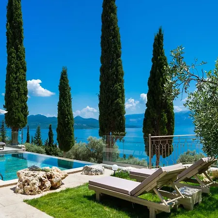 Magganas Villa Nikiana