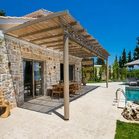 Magganas Villa